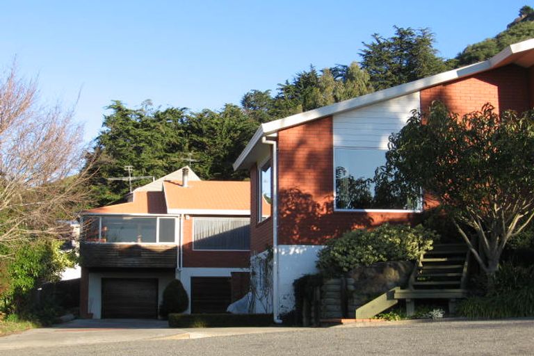 Photo of property in 20a Dalefield Drive, Cashmere, Christchurch, 8022