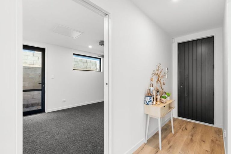 Photo of property in 6d Avonhead Road, Avonhead, Christchurch, 8042