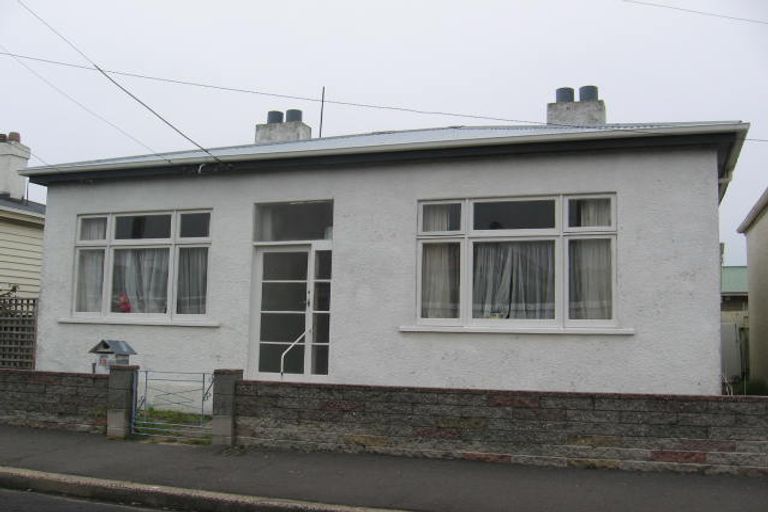 Photo of property in 13 Bathgate Street, South Dunedin, Dunedin, 9012