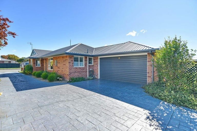Photo of property in 52a Durham Street, Rangiora, 7400