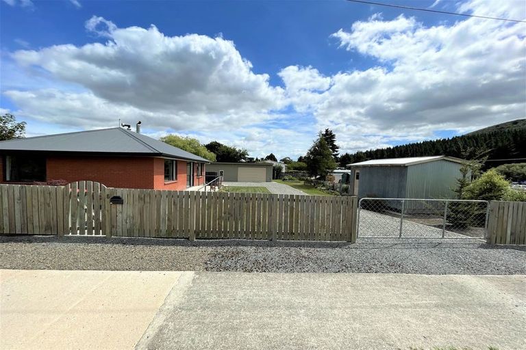 Photo of property in 5 Mill Street, Clinton, 9534