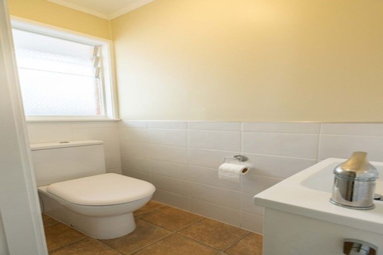 Photo of property in 8 Kulim Avenue, Otumoetai, Tauranga, 3110