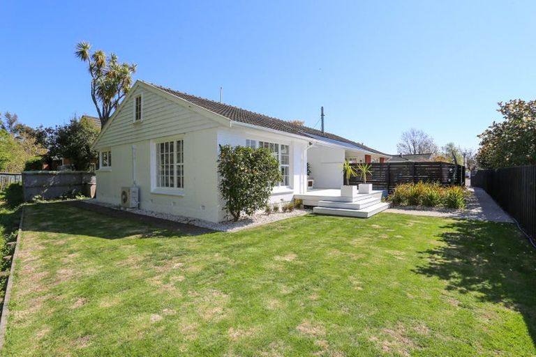 Photo of property in 1/87a Totara Street, Fendalton, Christchurch, 8041