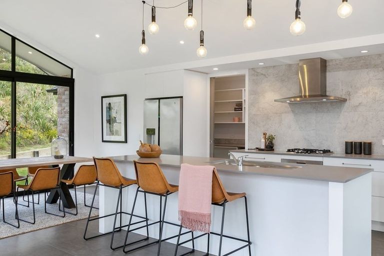 Photo of property in 21 Pakanga Grove, Pyes Pa, Tauranga, 3112