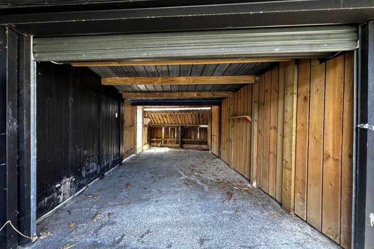 Photo of property in 40 Richards Avenue, Forrest Hill, Auckland, 0620