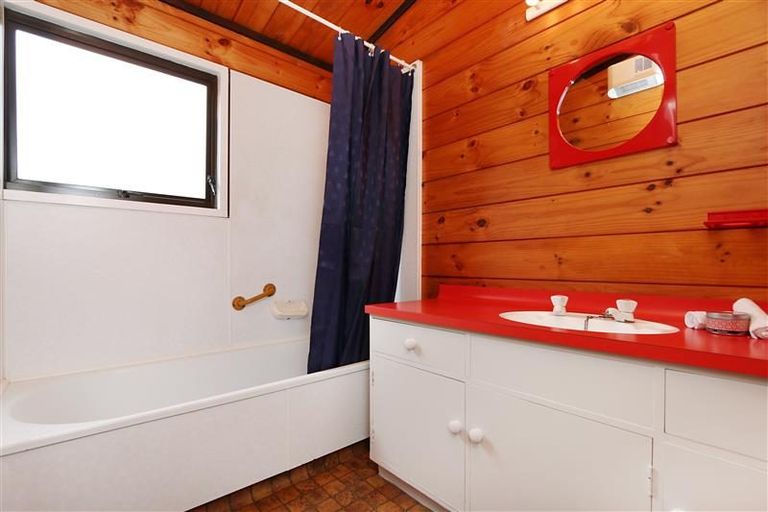 Photo of property in 71 Manawatu Street, Hokowhitu, Palmerston North, 4410