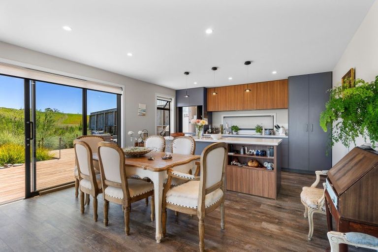 Photo of property in 30 Huntaway Close, Stoke, Nelson, 7011