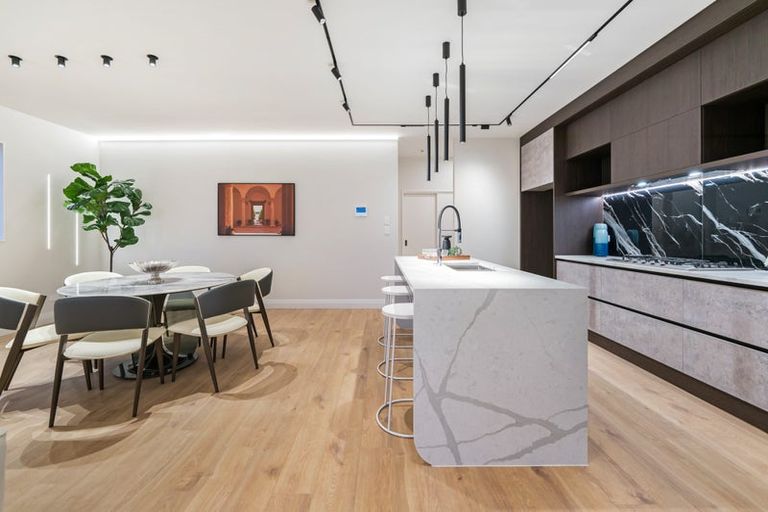 Photo of property in 28 Evergreen Parade, Rosehill, Papakura, 2113