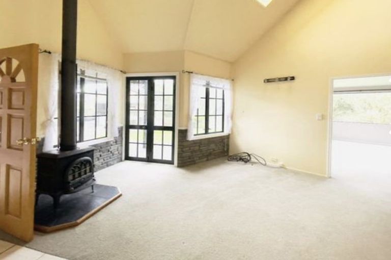 Photo of property in 320 Fitzgerald Road, Drury, 2577