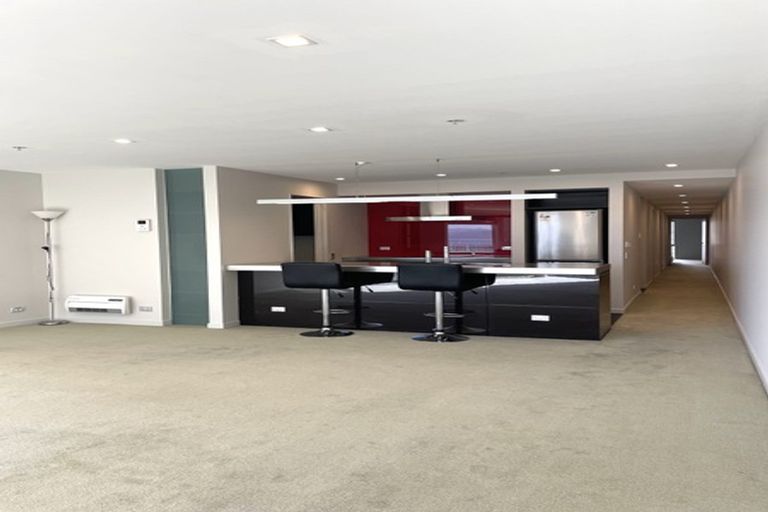 Photo of property in Piermont Apartments, 5c/82 Cable Street, Te Aro, Wellington, 6011