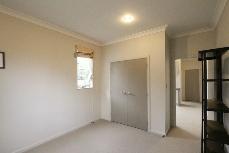 Photo of property in 56 Amberwood Drive, Northpark, Auckland, 2013