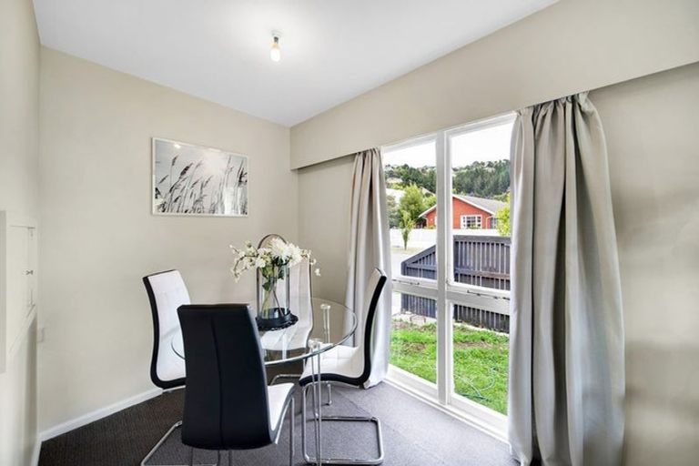 Photo of property in 1/23 Landsdowne Terrace, Cashmere, Christchurch, 8022