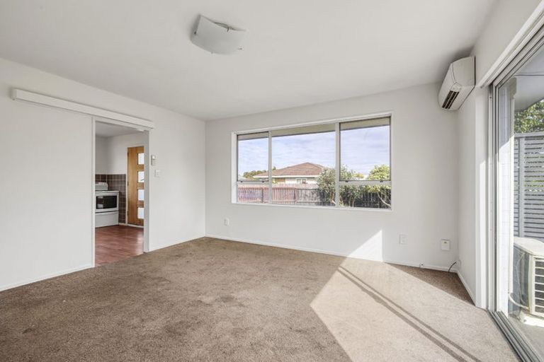 Photo of property in 1/9 Wanstead Place, Woolston, Christchurch, 8062