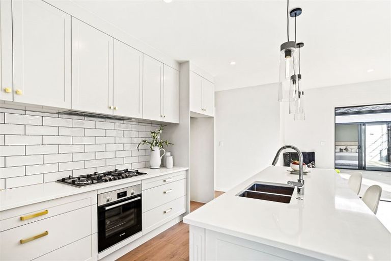 Photo of property in 1 Croatia Avenue, Kumeu, 0810