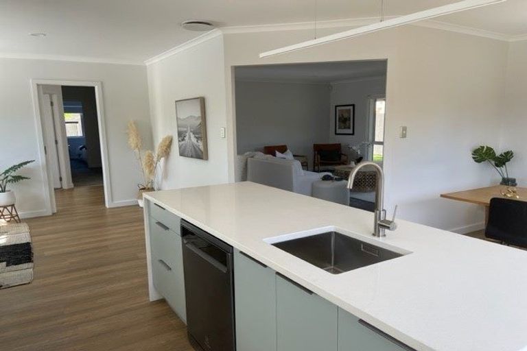Photo of property in 88 Tuihana Drive, Papamoa Beach, Papamoa, 3118