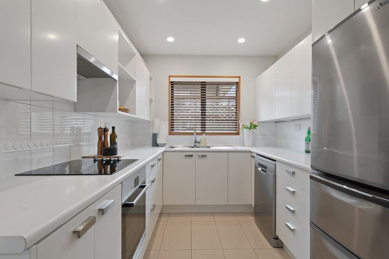 Photo of property in 30 Galway Avenue, Bryndwr, Christchurch, 8052