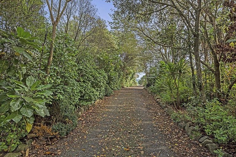 Photo of property in 121 Maungatawhiri Road, Raglan, 3295