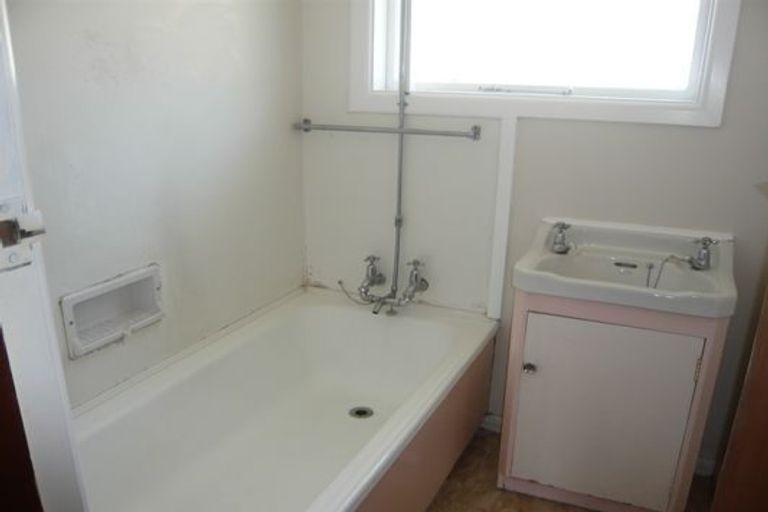 Photo of property in 3/15a Harakeke Street, Riccarton, Christchurch, 8011