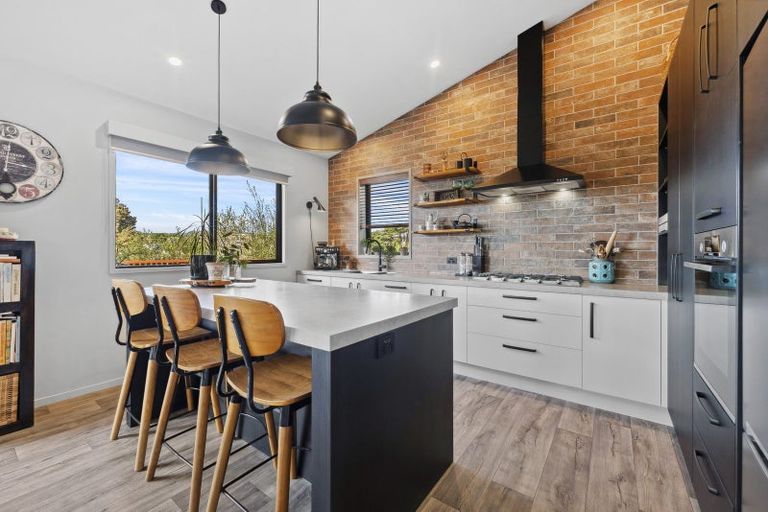 Photo of property in 33a Homestead Place, Welcome Bay, Tauranga, 3112