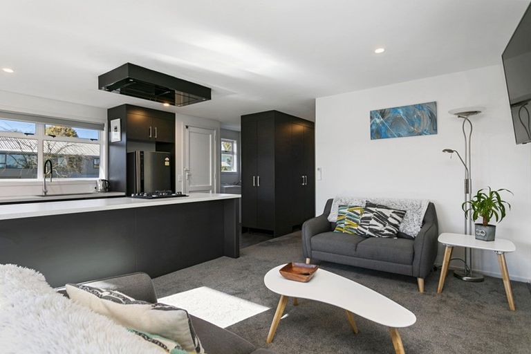 Photo of property in 1 Park Place, Richmond Heights, Taupo, 3330