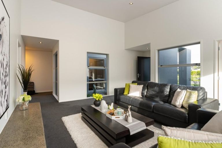 Photo of property in 33 Pompano Key, Papamoa Beach, Papamoa, 3118