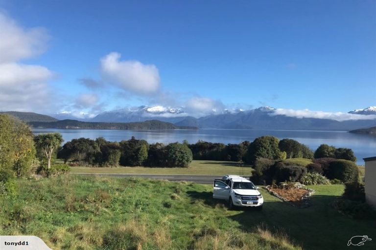 Photo of property in 10 Cathedral Drive, Manapouri, 9679