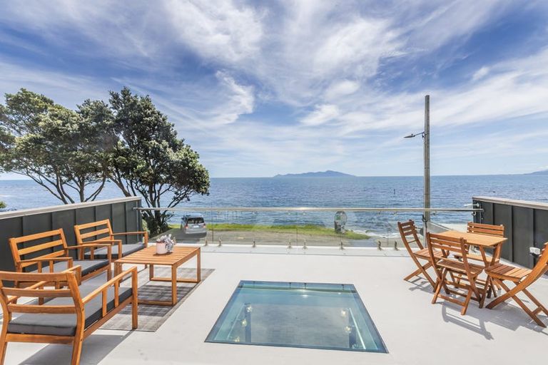 Photo of property in 10 Ocean Parade, Pukerua Bay, 5026