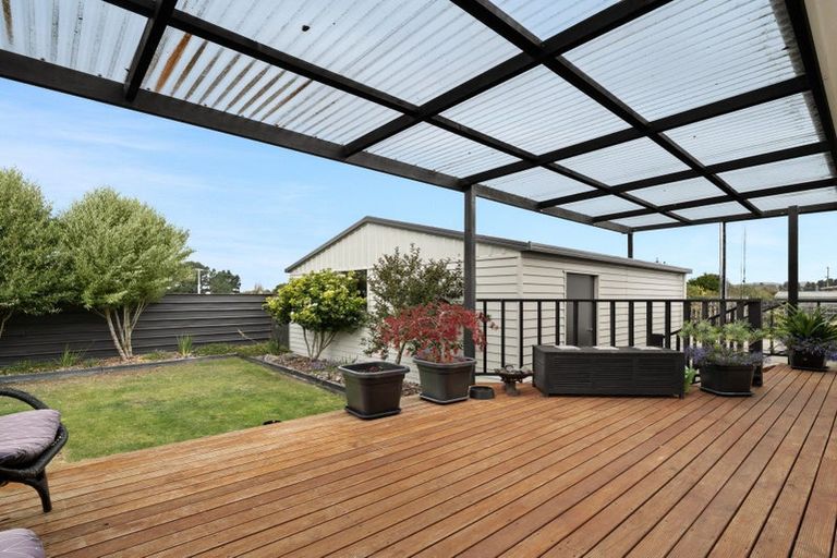 Photo of property in 6 Stewart Street, Waikouaiti, 9510