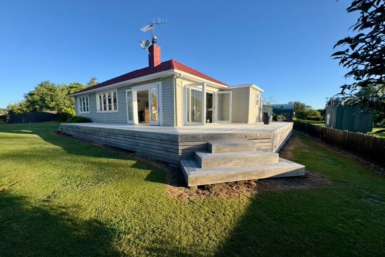 Photo of property in 144 Great South Road, Huntly, 3700