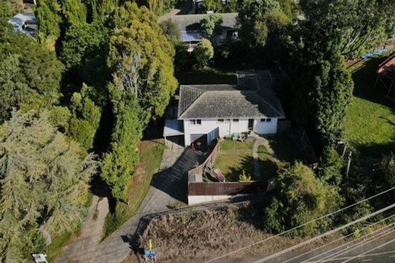 Photo of property in 8 Makora Road, Massey, Auckland, 0614