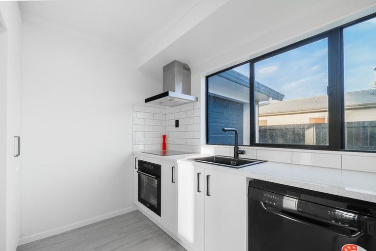 Photo of property in 36b Kelvin Road, Papakura, 2110