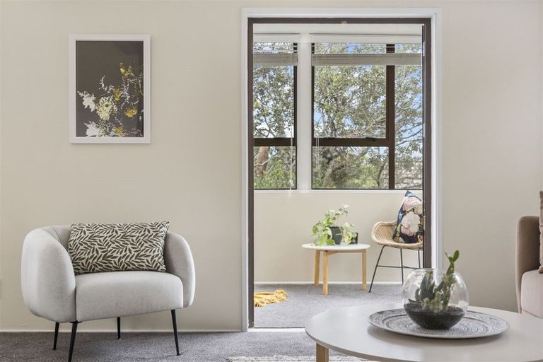 Photo of property in 6/60 Birkdale Road, Birkdale, Auckland, 0626