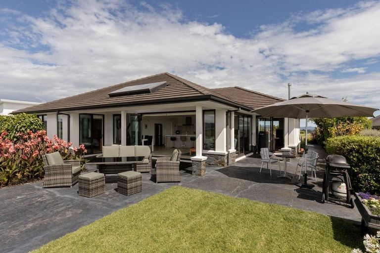 Photo of property in 20 Holyoake Terrace, Omokoroa, 3114