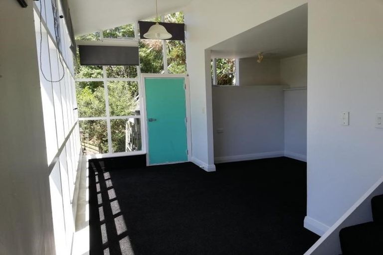 Photo of property in 57 Clarence Street, Brooklyn, Wellington, 6021