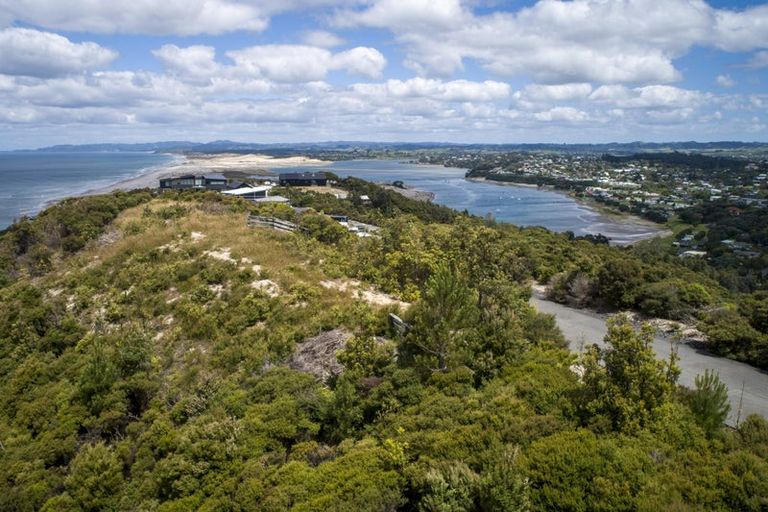 Photo of property in 26 Seacoast Road, Mangawhai Heads, Mangawhai, 0505