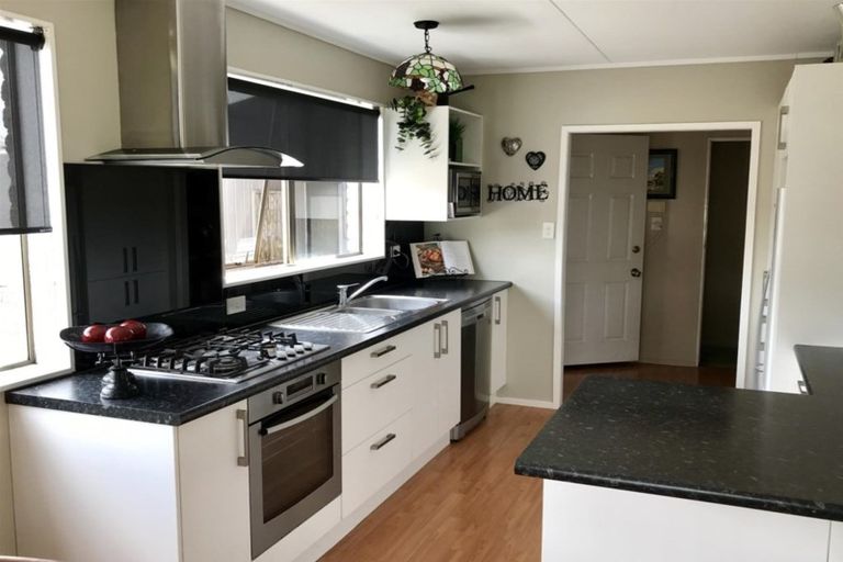 Photo of property in 53 Gardenia Avenue, Bell Block, New Plymouth, 4312