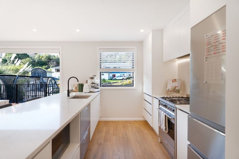 Photo of property in 16a Wilfred Street, Tawa, Wellington, 5028