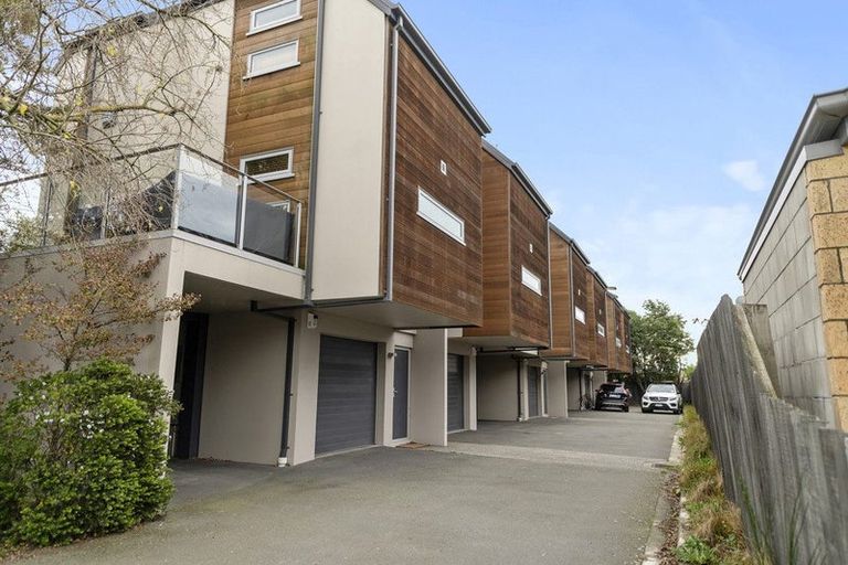 Photo of property in 2/63 Burke Street, Addington, Christchurch, 8024