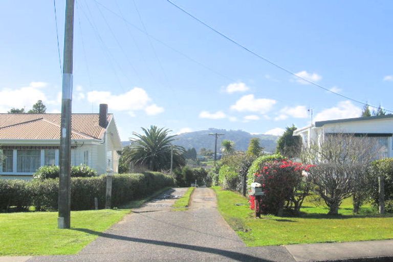 Photo of property in 25 Pah Road, Onerahi, Whangarei, 0110