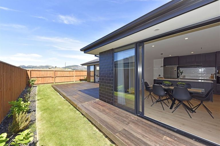 Photo of property in 11 Helen Place, Halswell, Christchurch, 8025