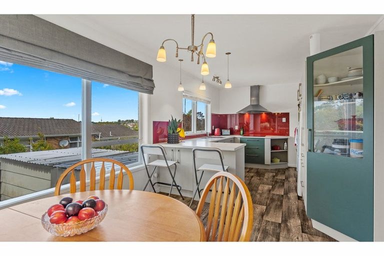 Photo of property in 81 Lynden Avenue, Hillcrest, Auckland, 0627