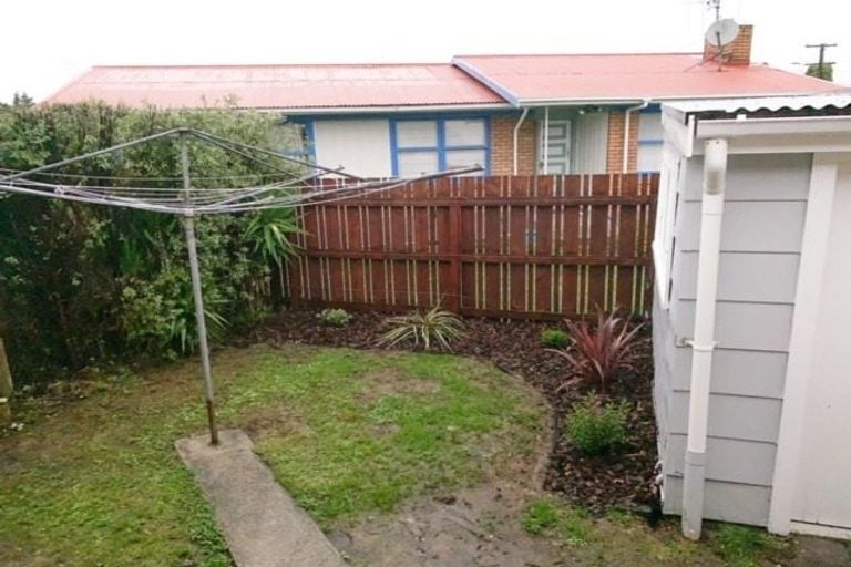 Photo of property in 28 Nevada Road, Silverdale, Hamilton, 3216