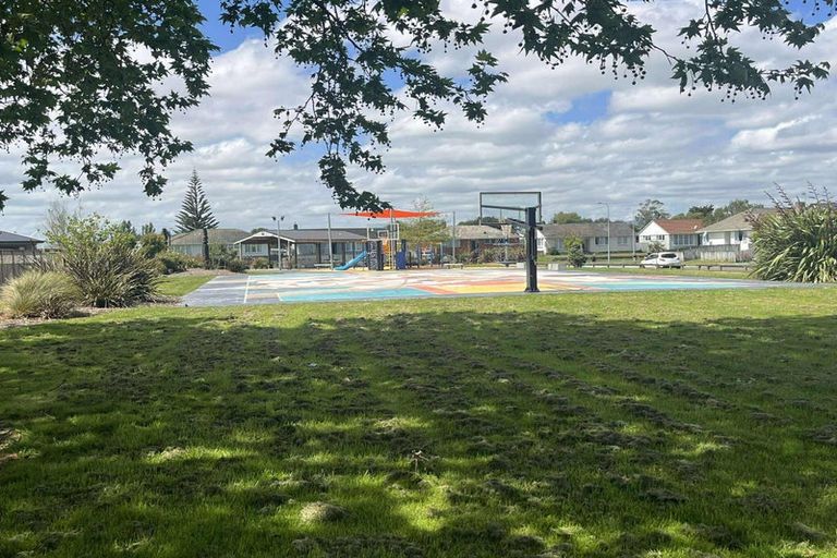 Photo of property in 29-35 Raleigh Street, Awapuni, Palmerston North, 4412