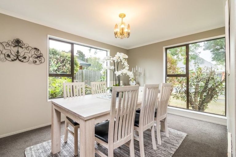 Photo of property in 66 Apsley Drive, Avonhead, Christchurch, 8042
