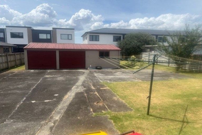 Photo of property in 9 Thomas Road, Mangere, Auckland, 2022