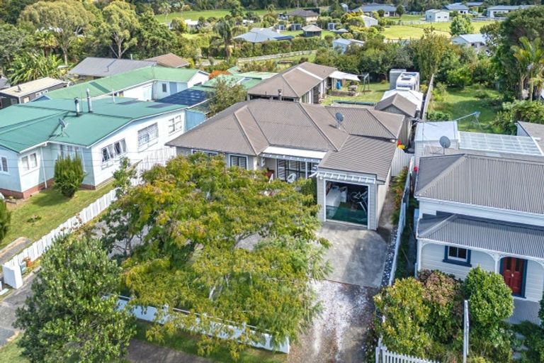 Photo of property in 1165 Rings Road, Coromandel, 3506