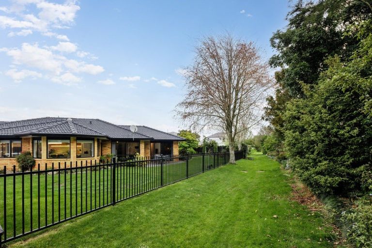 Photo of property in 4 Kenneth Place, Rototuna, Hamilton, 3210