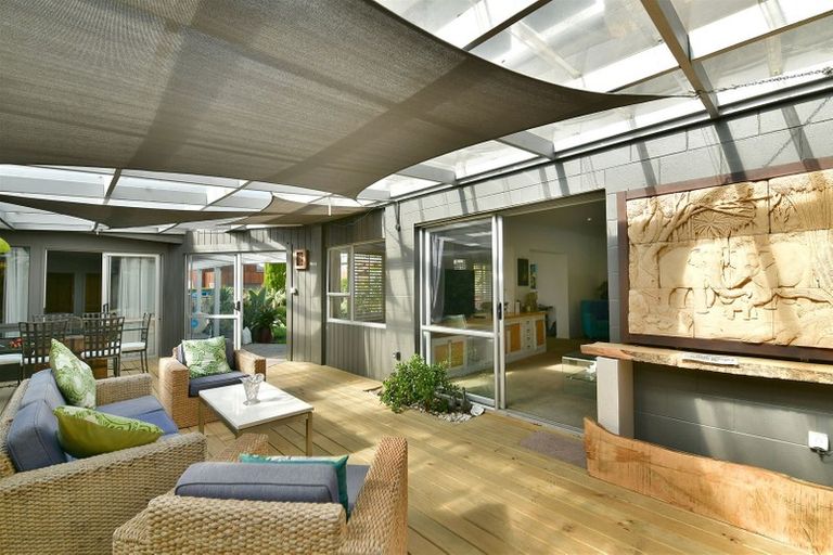 Photo of property in 6 Pine Road, Orewa, 0931