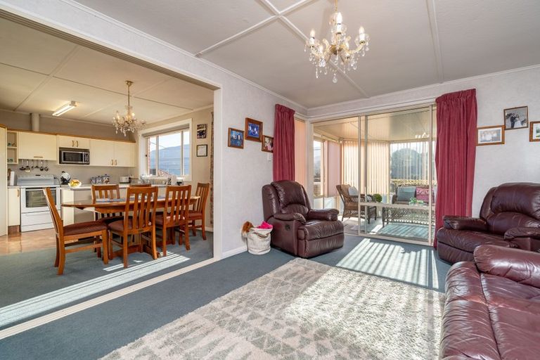 Photo of property in 68 Hillary Street, Liberton, Dunedin, 9010