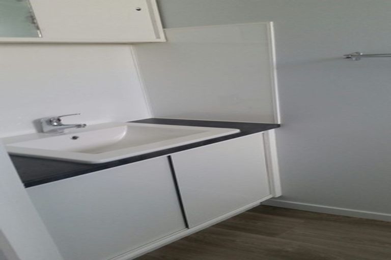 Photo of property in 3/174 Old Farm Road, Hamilton East, Hamilton, 3216